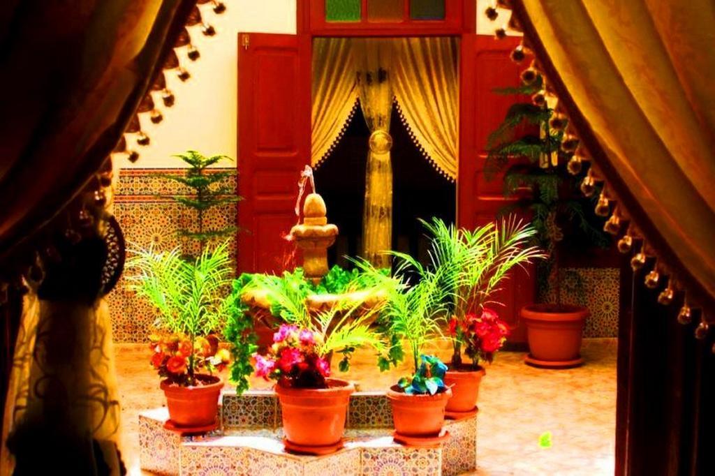 Riad Dar Al Fassia Ucda Dış mekan fotoğraf